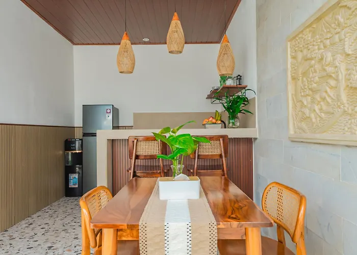 Villa Loji 2 *
